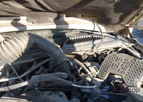 2004 Chevrolet Silverado 2500Hd Lt из США, поврежденный, VIN 1GCHK29224E283829